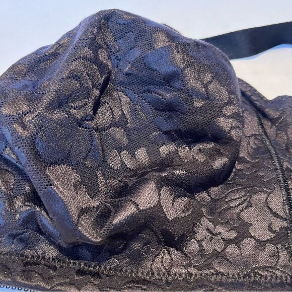 Bali Black Bra with Floral Pattern no Underwire, no Padding Size 42D - Picture 6 of 7
